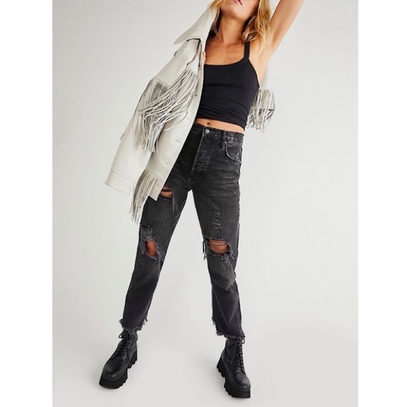 Free People We The Free Tapered Baggy Boyfriend Distressed Jeans Obsidian NEW - Picture 3 of 16